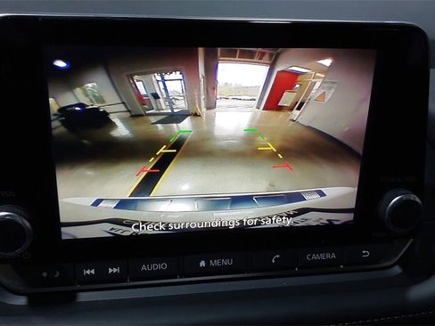 Used 2026 Nissan Rogue SV image 23