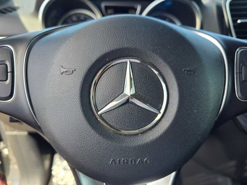 Used 2019 Mercedes-Benz GLE 400 4MATIC image 26