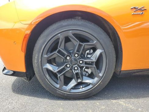 New 2025 Dodge Charger Daytona R/T w/ Sun & Sound Package image 8