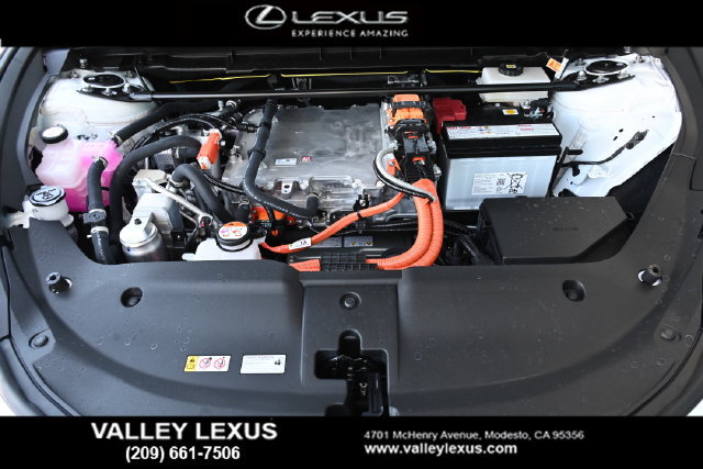 Certified 2026 Lexus RZ 450e AWD w/ Accessory Package (Z2) image 23
