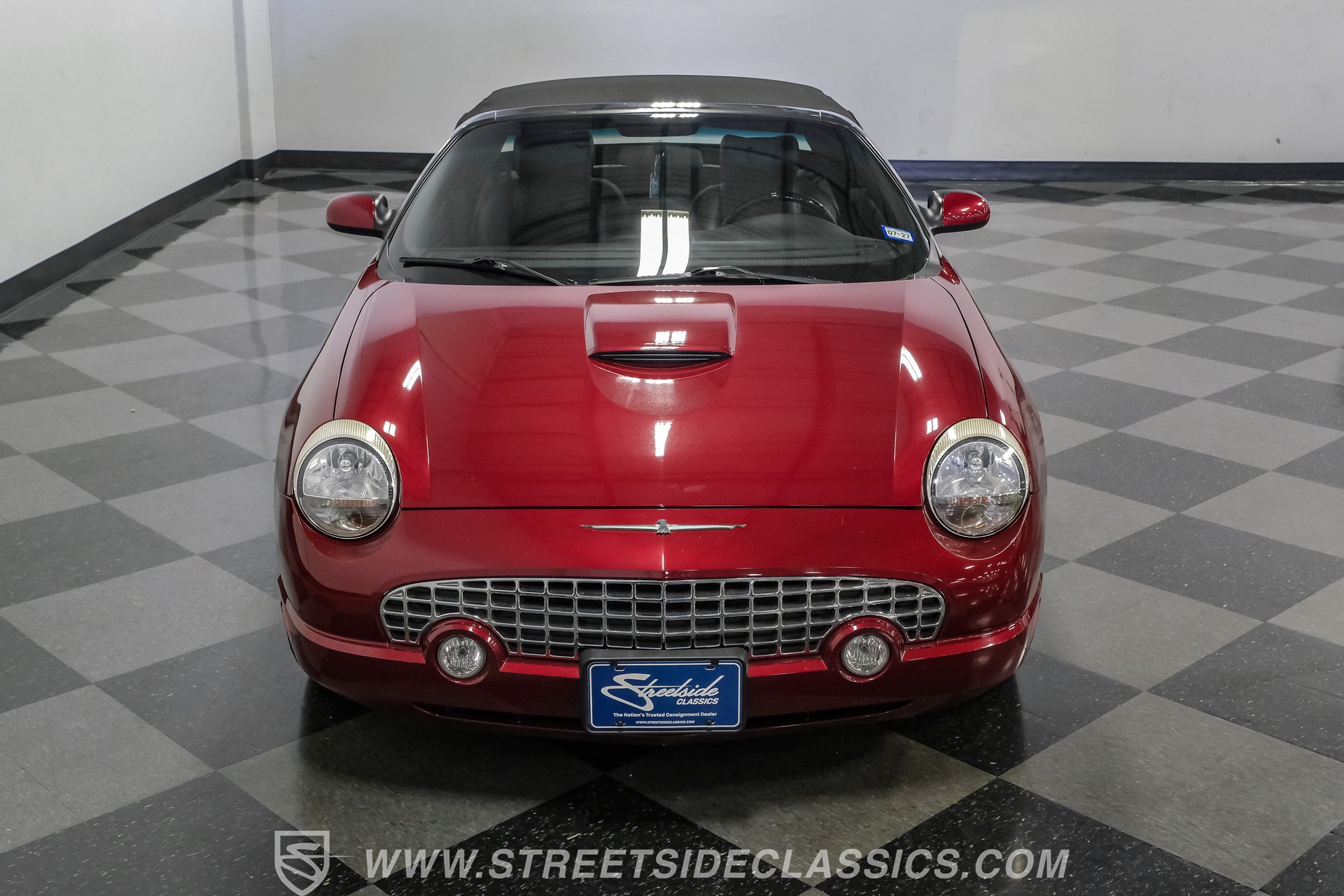 Used 2004 Ford Thunderbird RWD image 38