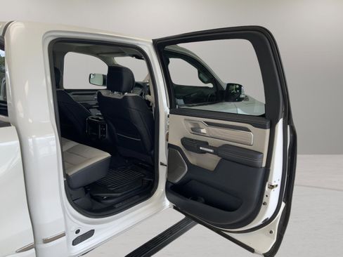 Used 2022 RAM 1500 Limited image 24