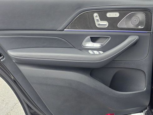 New 2026 Mercedes-Benz GLS 63 AMG 4MATIC image 21