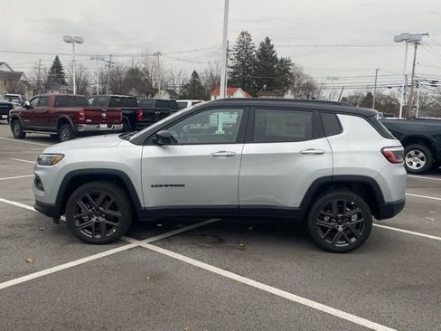 New 2026 Jeep Compass Limited AWD/4WD image 4