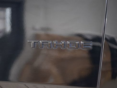 Used 2024 Chevrolet Tahoe RST w/ Luxury Package AWD/4WD image 14