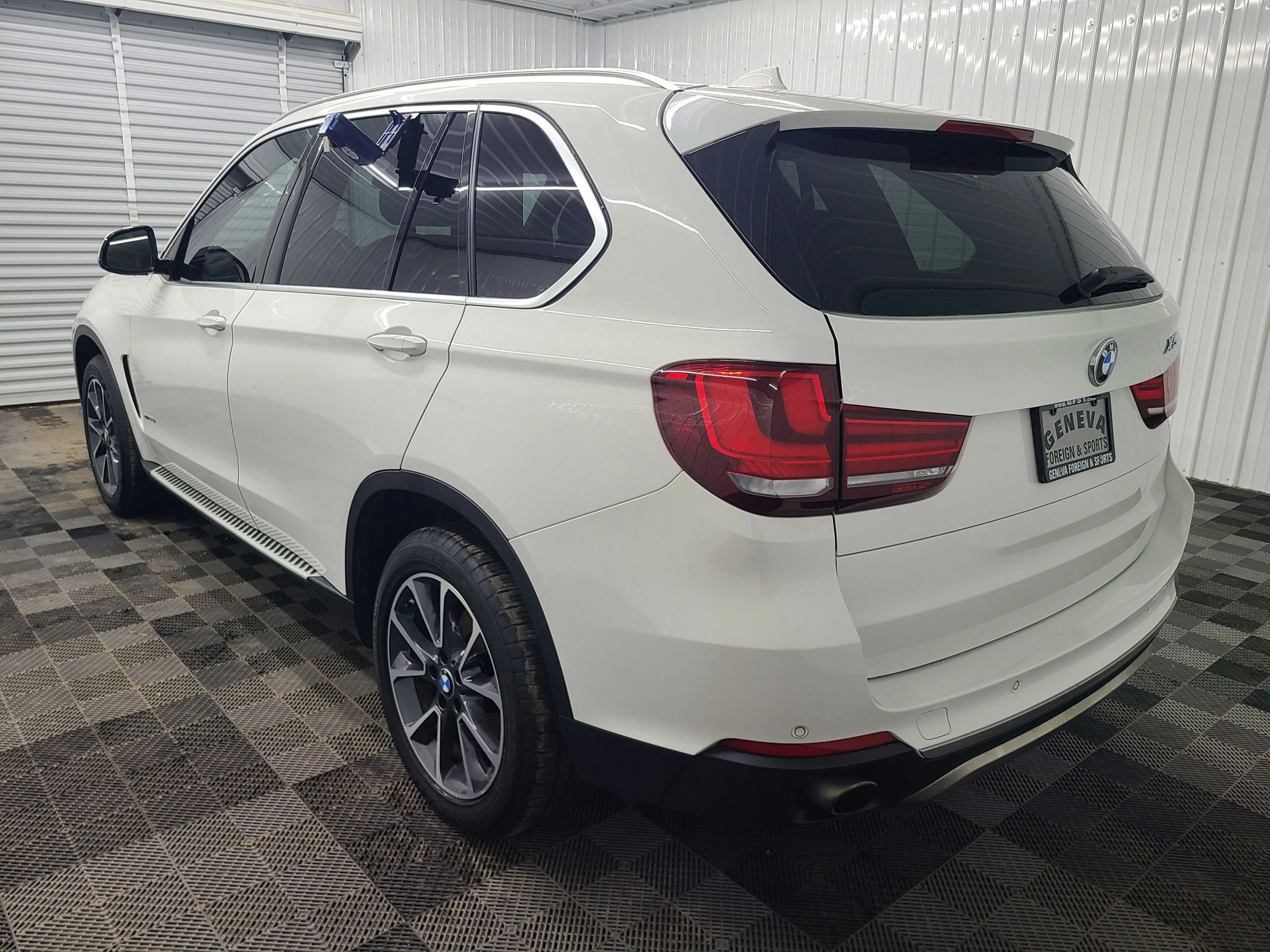 Used 2017 BMW X5 xDrive35i AWD/4WD image 9