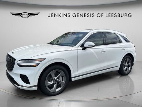 Used 2026 Genesis GV70 2.5T Select image 11