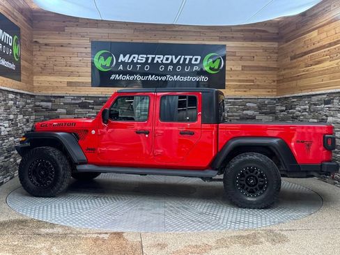 Used 2020 Jeep Gladiator Sport AWD/4WD image 6