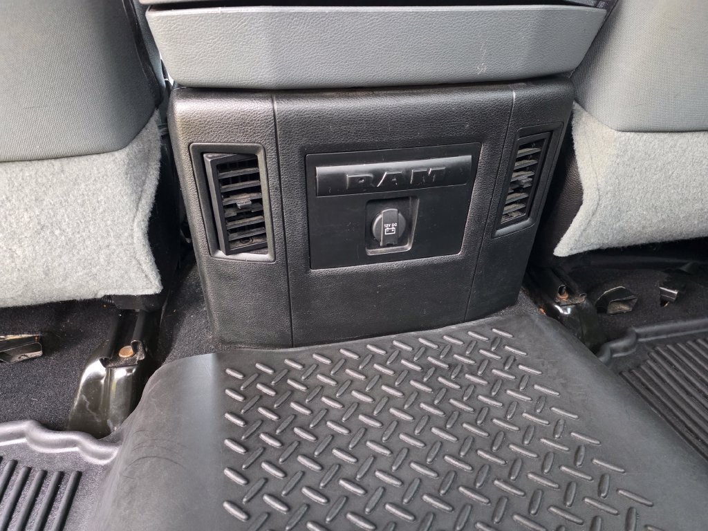 Used 2019 RAM 1500 Warlock AWD/4WD image 18