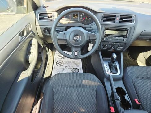 Used 2014 Volkswagen Jetta S FWD image 11
