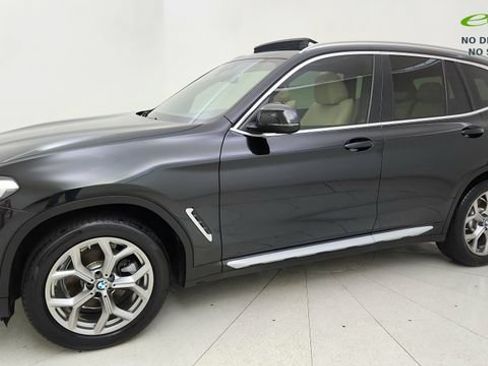 Used 2024 BMW X3 sDrive30i w/ Convenience Package w/ZPA RWD image 3