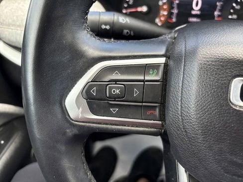 Used 2022 Jeep Compass Latitude image 12