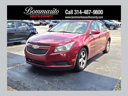 Used 2011 Chevrolet Cruze LT FWD image 1