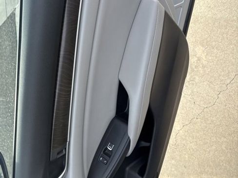 Certified 2018 Honda Accord EX-L image 16