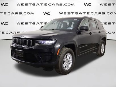 Used 2023 Jeep Grand Cherokee Laredo
