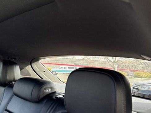 Used 2017 Porsche Macan S image 13