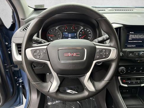 Used 2024 GMC Terrain SLE image 14