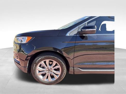 Used 2024 Ford Edge Titanium AWD/4WD image 33