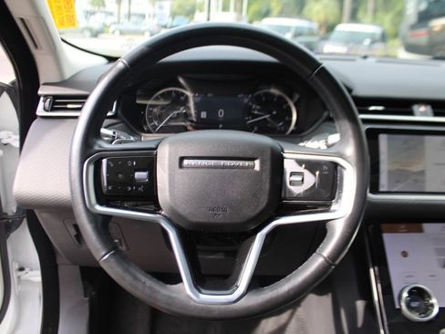 Certified 2022 Land Rover Range Rover Velar S image 13
