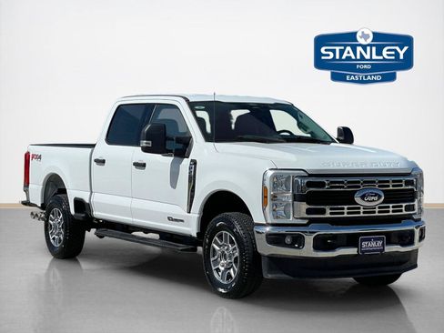 Used 2024 Ford F250 XLT w/ FX4 Off-Road Package AWD/4WD image 1
