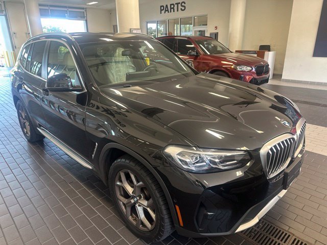 Used 2023 BMW X3 xDrive30i w/ Premium Package AWD/4WD image 2