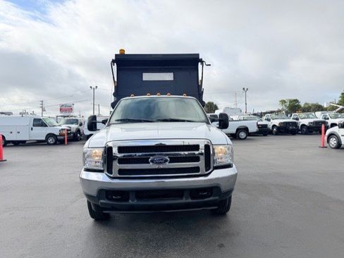 Used 2001 Ford F350 XL image 3