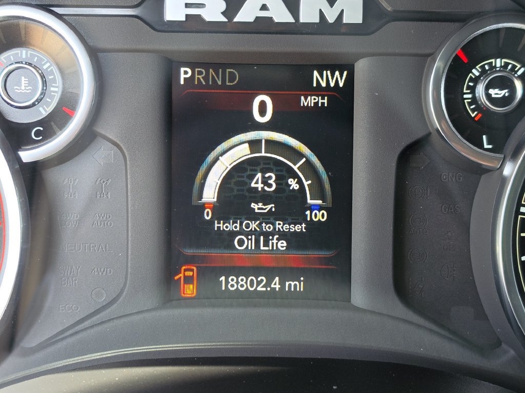 Certified 2024 RAM 3500 Tradesman AWD/4WD image 32