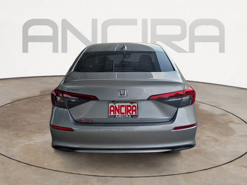 Used 2023 Honda Civic EX image 7