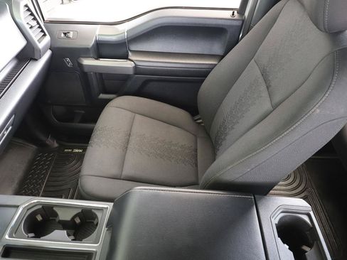 Used 2019 Ford F150 XLT w/ Equipment Group 302A Luxury AWD/4WD image 19