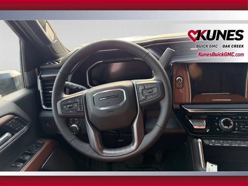 New 2026 GMC Sierra 2500 Denali Ultimate AWD/4WD image 14