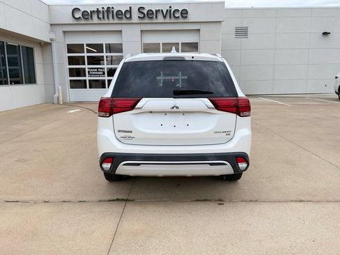 Used 2019 Mitsubishi Outlander AWD image 4