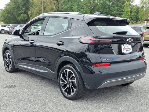 Used 2022 Chevrolet Bolt EUV Premier image 4