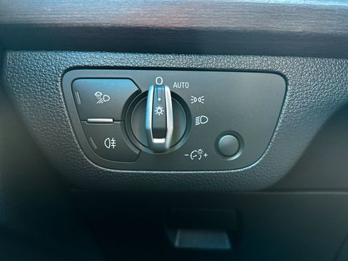 Used 2022 Audi Q5 2.0T Premium Plus image 22