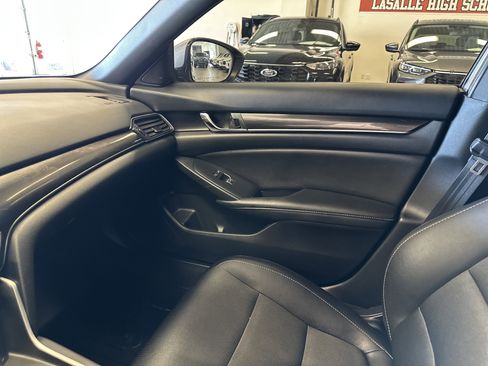 Used 2020 Honda Accord Sport image 24