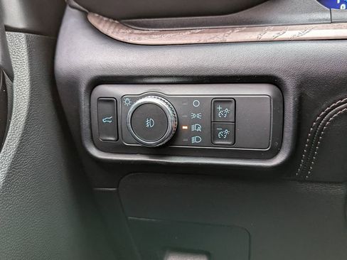 Used 2022 Ford Explorer Platinum w/ Equipment Group 601A image 32