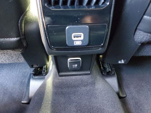 Used 2023 Jeep Compass Latitude image 13