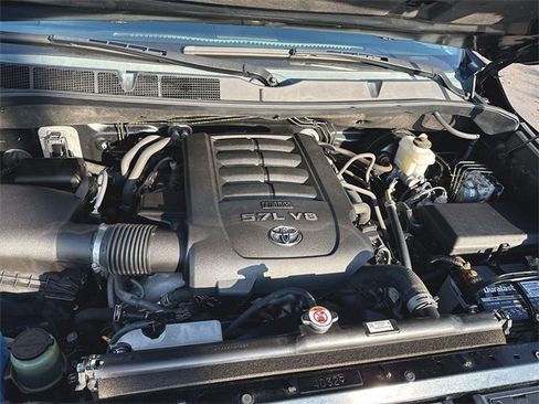 Used 2020 Toyota Tundra 4x4 CrewMax image 26