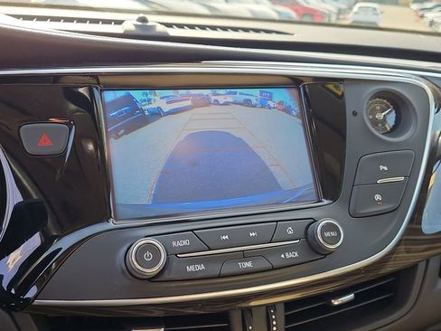 Used 2020 Buick Envision Essence w/ Experience Buick Package image 27