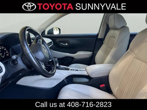 Used 2025 Honda HR-V EX-L image 14