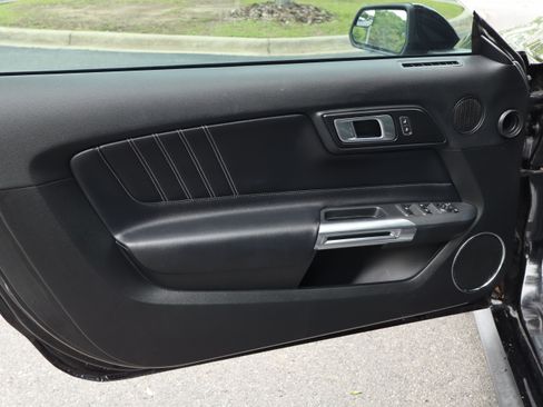 Used 2020 Ford Mustang Premium RWD image 16