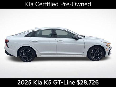 Certified 2025 Kia K5 GT-Line image 2