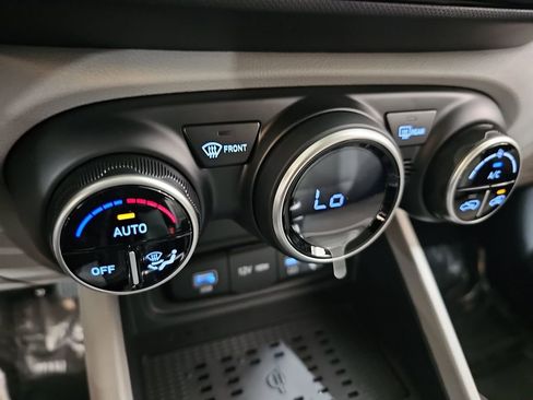 New 2026 Hyundai Venue SEL image 22