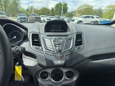 Used 2017 Ford Fiesta SE w/ Cold Weather Package FWD image 16