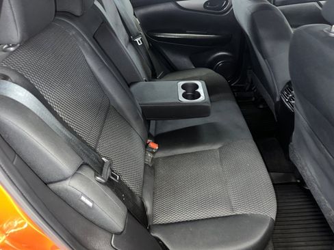 Used 2022 Nissan Rogue Sport S image 22