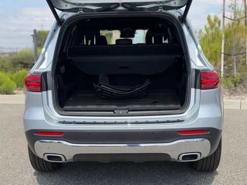 Used 2026 Mercedes-Benz GLB 250 4MATIC image 13