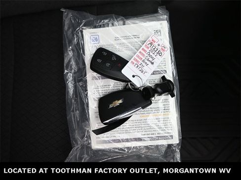 Used 2022 Chevrolet Silverado 1500 RST image 9