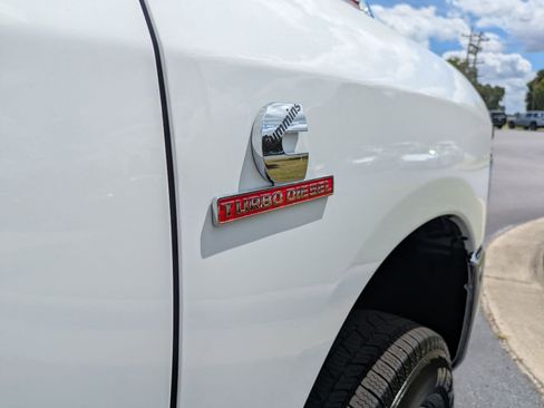 New 2026 RAM 3500 Laramie w/ Max Tow Package image 40