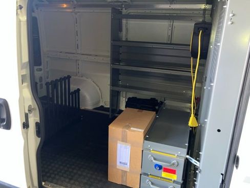 Used 2025 RAM ProMaster 2500 FWD image 12