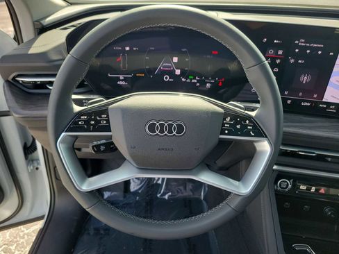 New 2025 Audi Q5 Prestige image 20