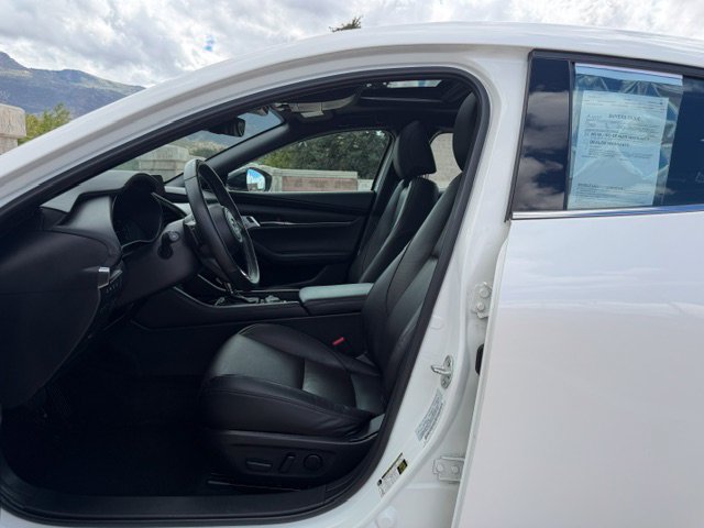 Used 2024 MAZDA MAZDA3 Hatchback w/Premium Plus Pkg AWD/4WD image 10